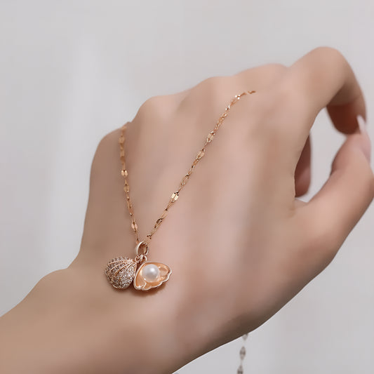 Gold Shell Pearl Necklace