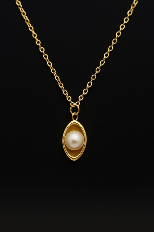 Pearl Planet Pendant Necklace