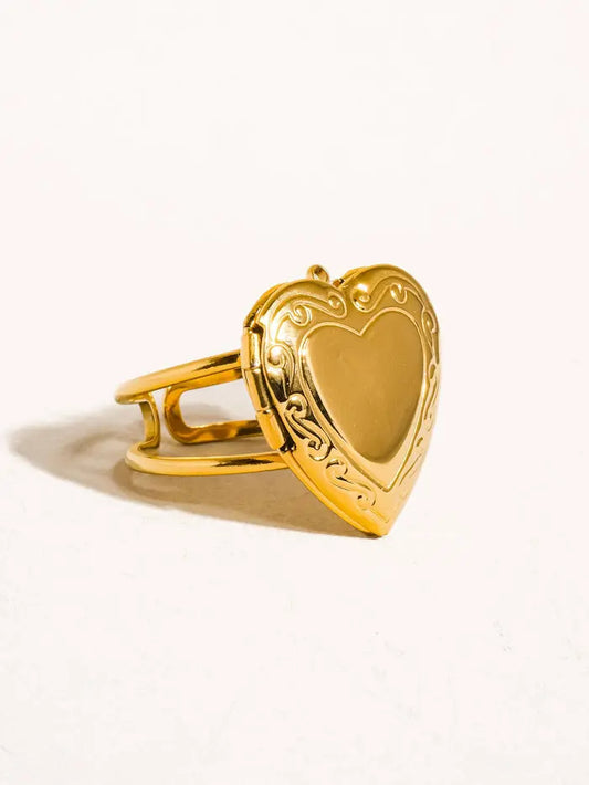 Gold Heart Locket Ring - BELARIC