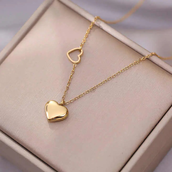 Gold Heart Pendant Necklace – Dainty Minimalist Necklaces for Women - DZOIR