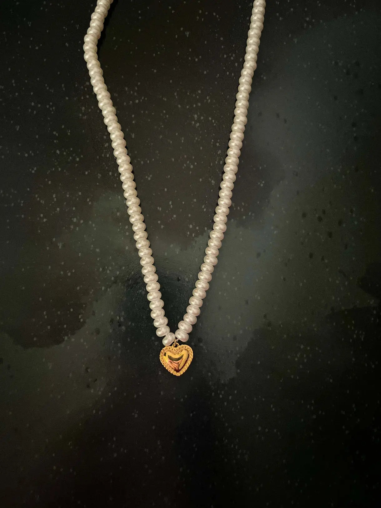 Freshwater Pearl Necklace with Gold Heart Pendant – Elegant, Handmade Jewelry - DZOIR