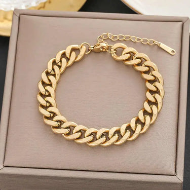 Gold-Plated Cuban Link Chain Bracelet - DZOIR