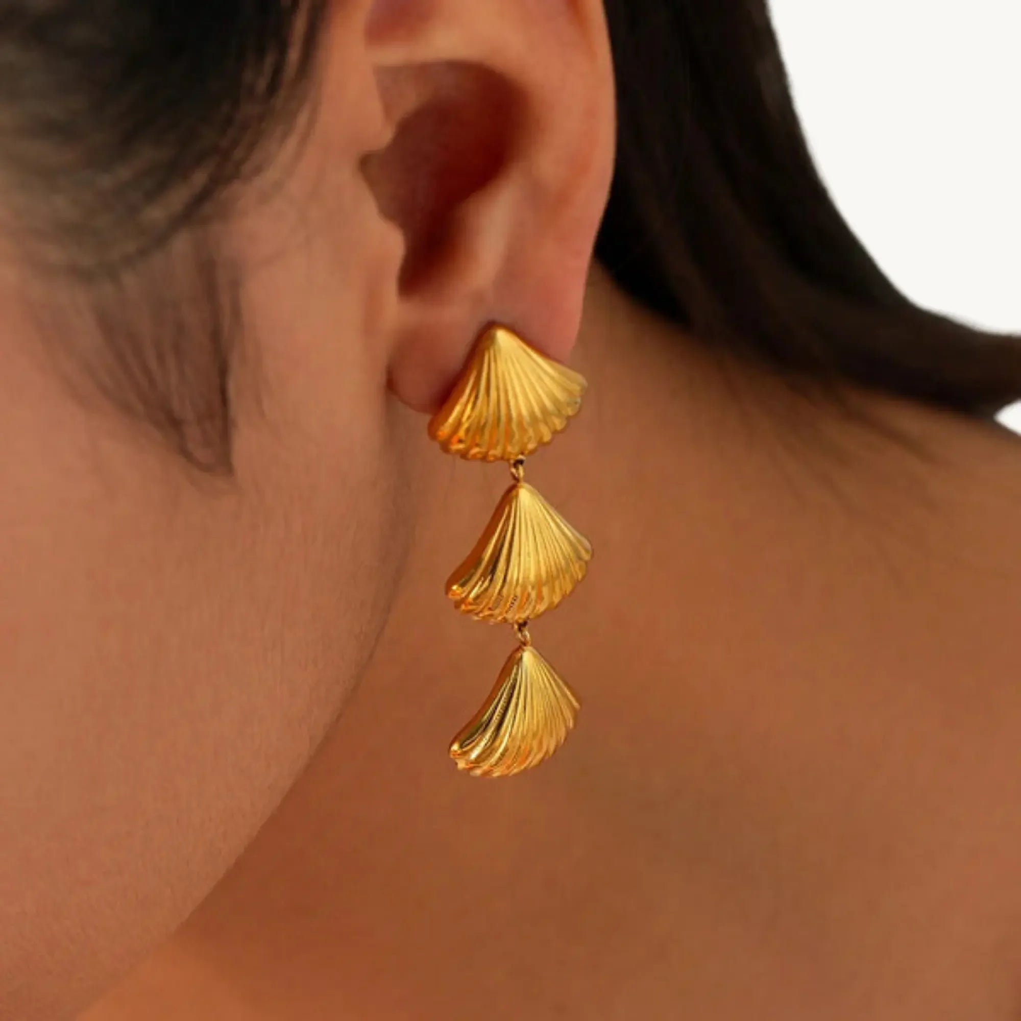 Gold-Plated Shell Dangle Earrings for Women – Vintage Boho Statement Jewelry, Ocean-Inspired Drop Earrings - DZOIR