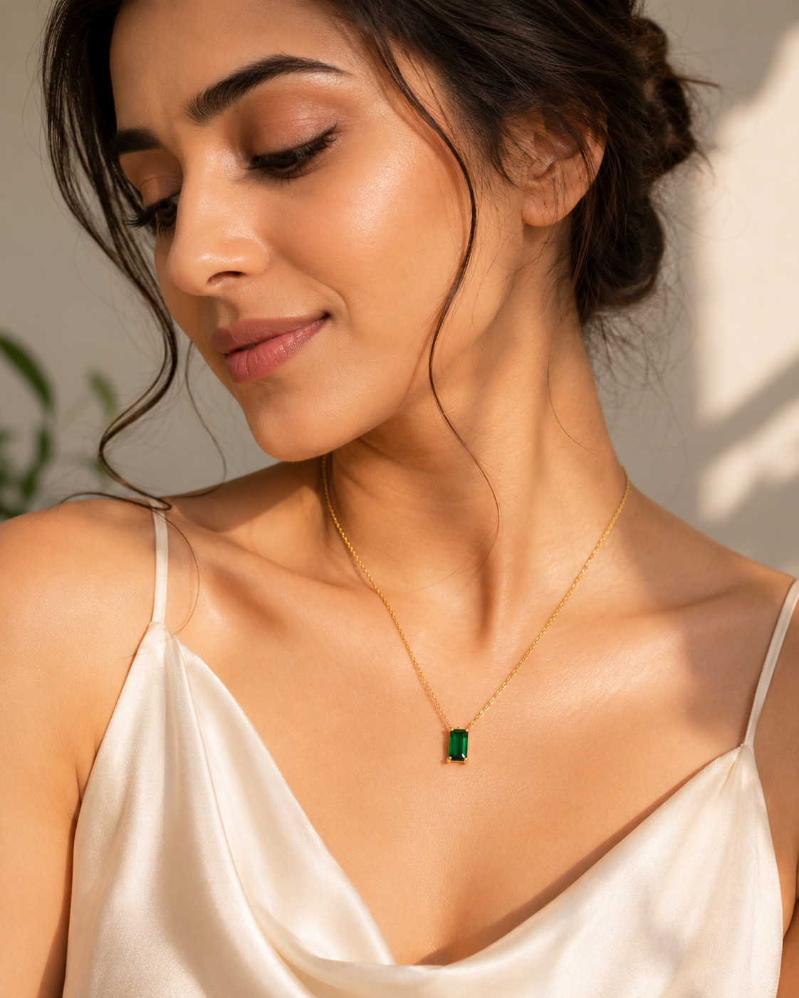 Emerald Pendant Necklace