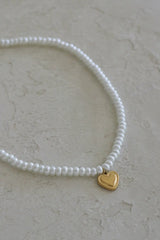 Freshwater Pearl Necklace with Gold Heart Pendant – Elegant, Handmade Jewelry - DZOIR
