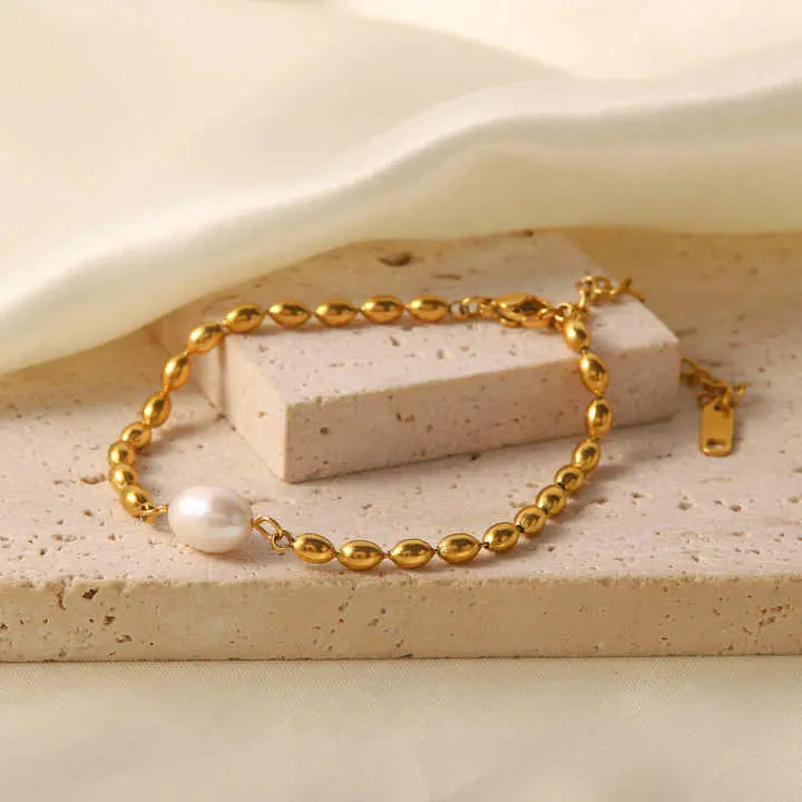 Pearl Charm Gold-Plated Bead Bracelet – Elegant & Chic Style - DZOIR