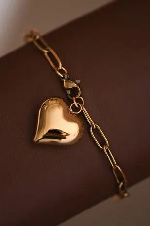 Trendy Gold Plated Heart Charm Bracelet – Chunky Paperclip Chain Design - DZOIR