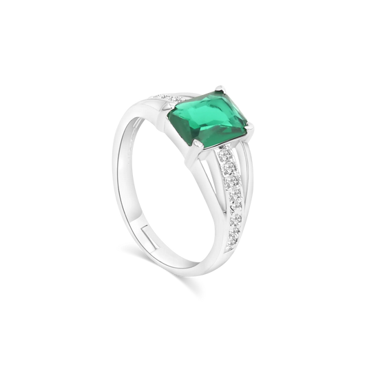 Emerald Green Princess Ring - BELARIC