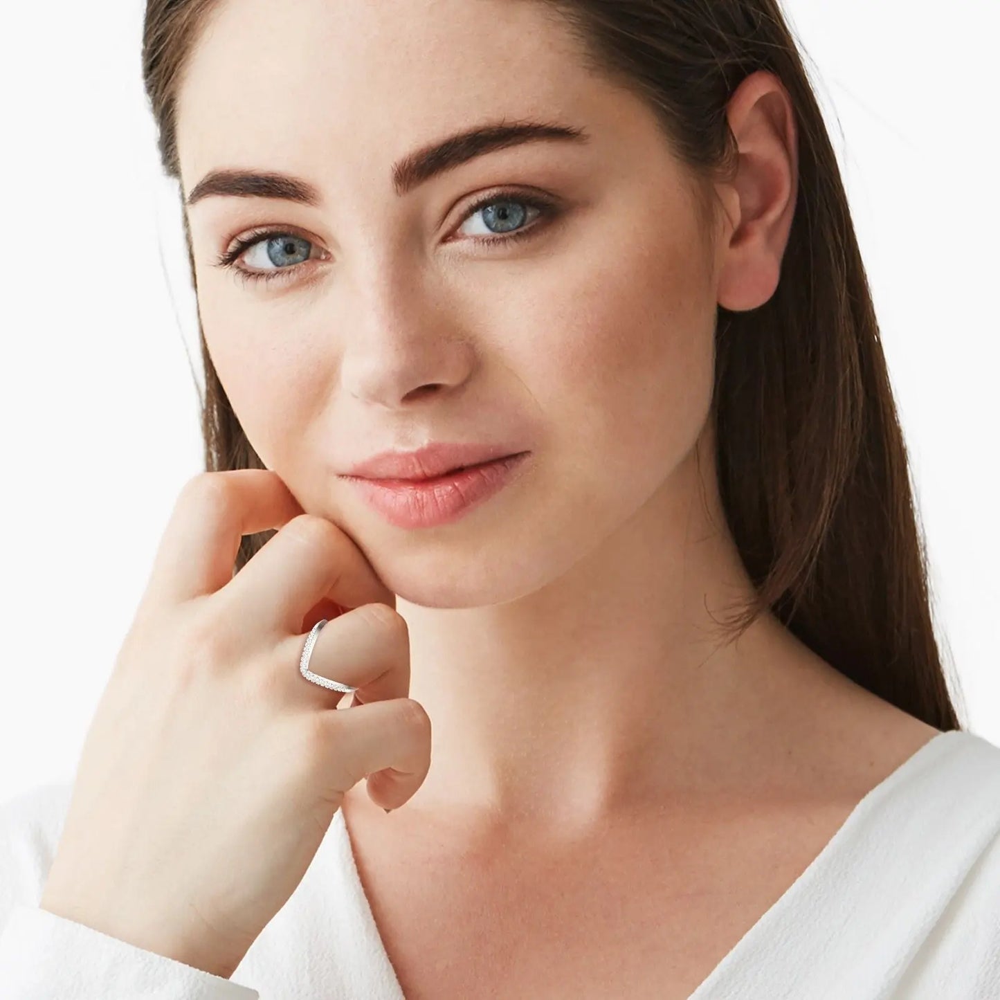 Silver-Plated V-Shaped CZ Ring for Women – Elegant Stackable Chevron Band, Dainty Minimalist Jewelry - DZOIR
