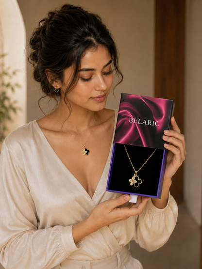 Luxury Clover Pendant Necklace